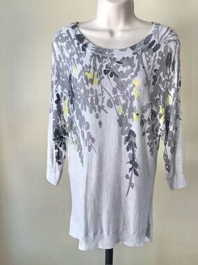 INC International Concepts Gray Floral Lightweight Sweater Size S